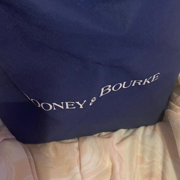 Dooney & Bourke Cream and Tan Crossbody Bag - Picture 4 of 4